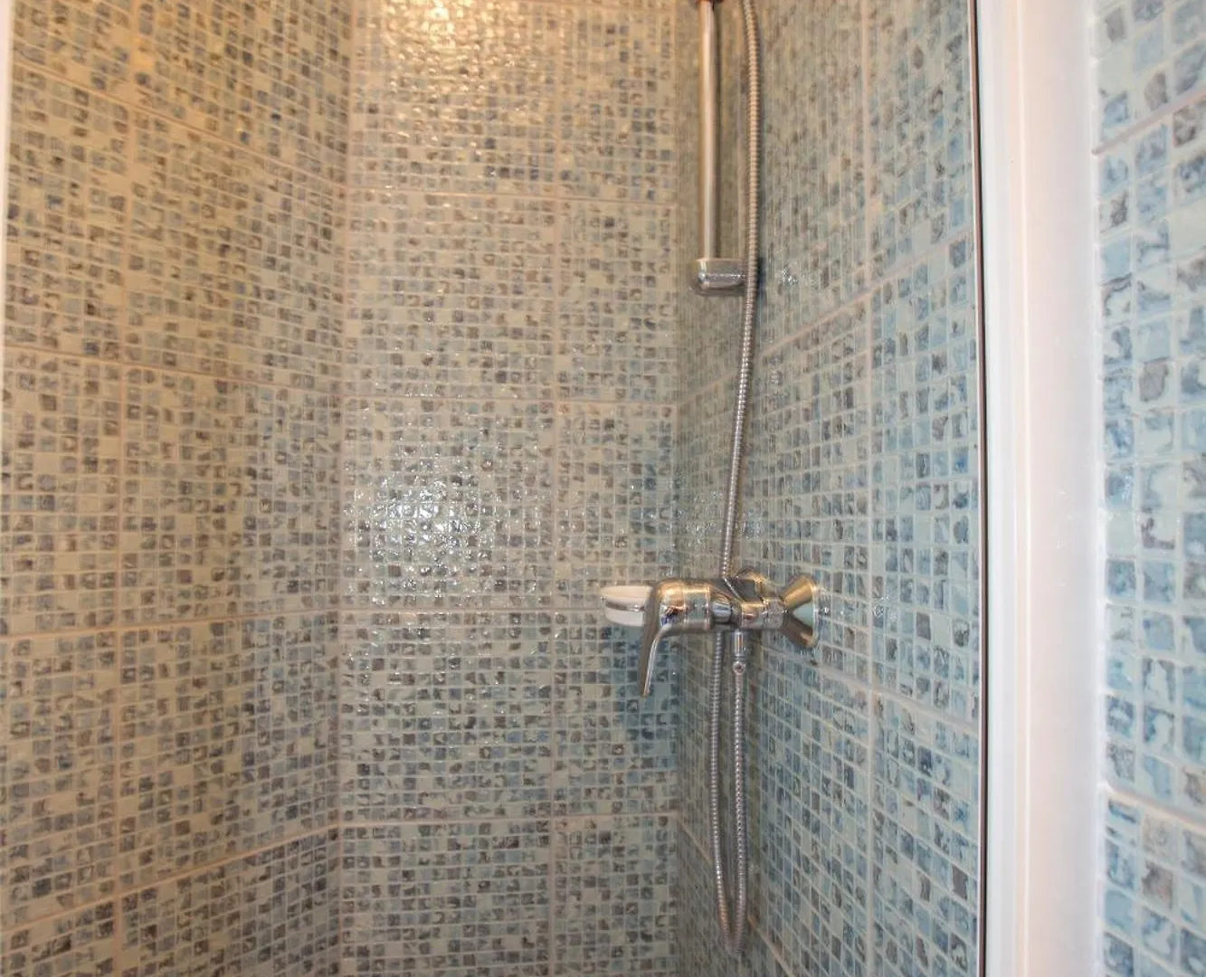 Apartments With A Parking Space Barbat, Rab - 16245 Barbat na Rabu
