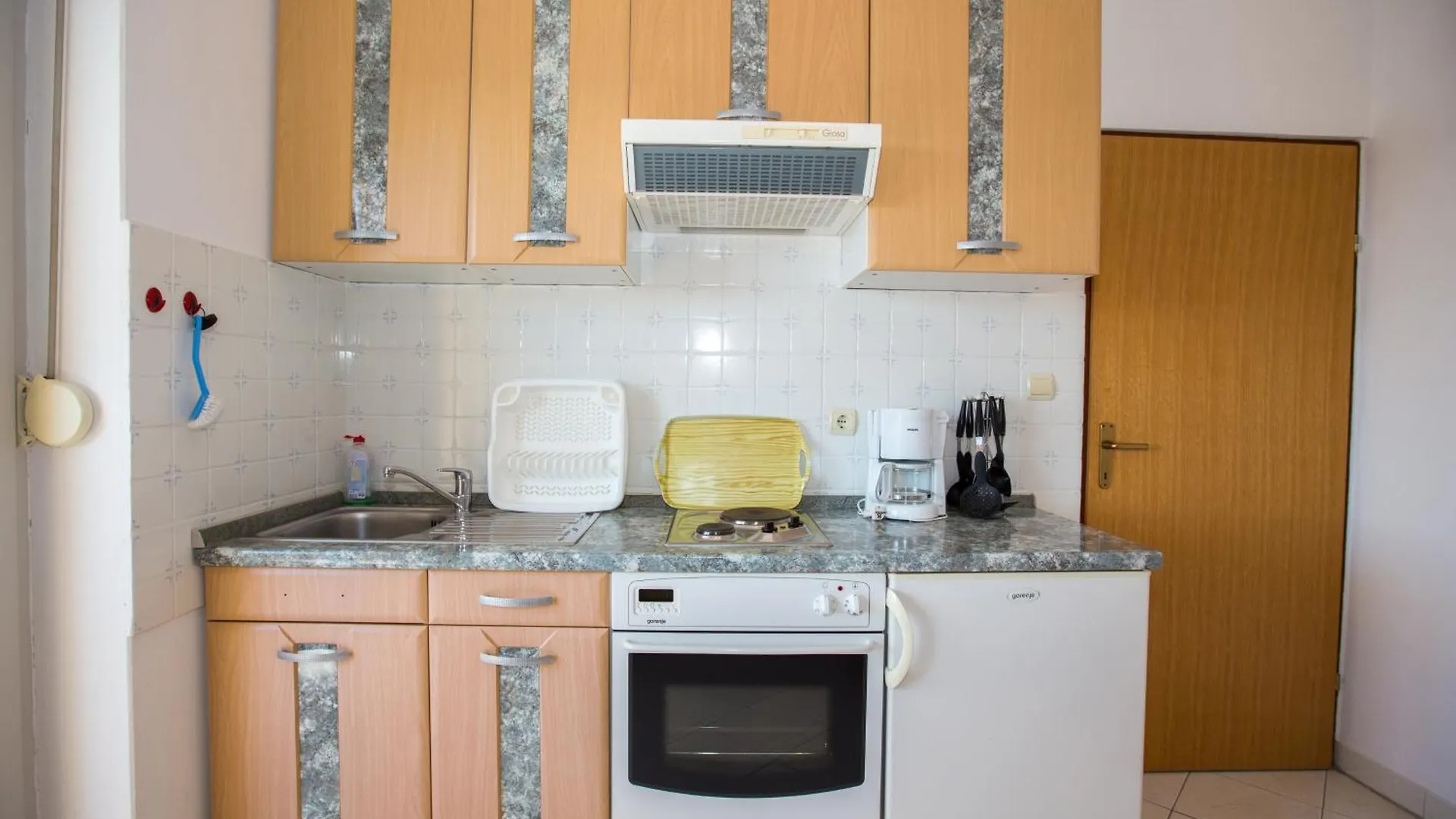 Apartments With A Parking Space Barbat, Rab - 16245  Barbat na Rabu