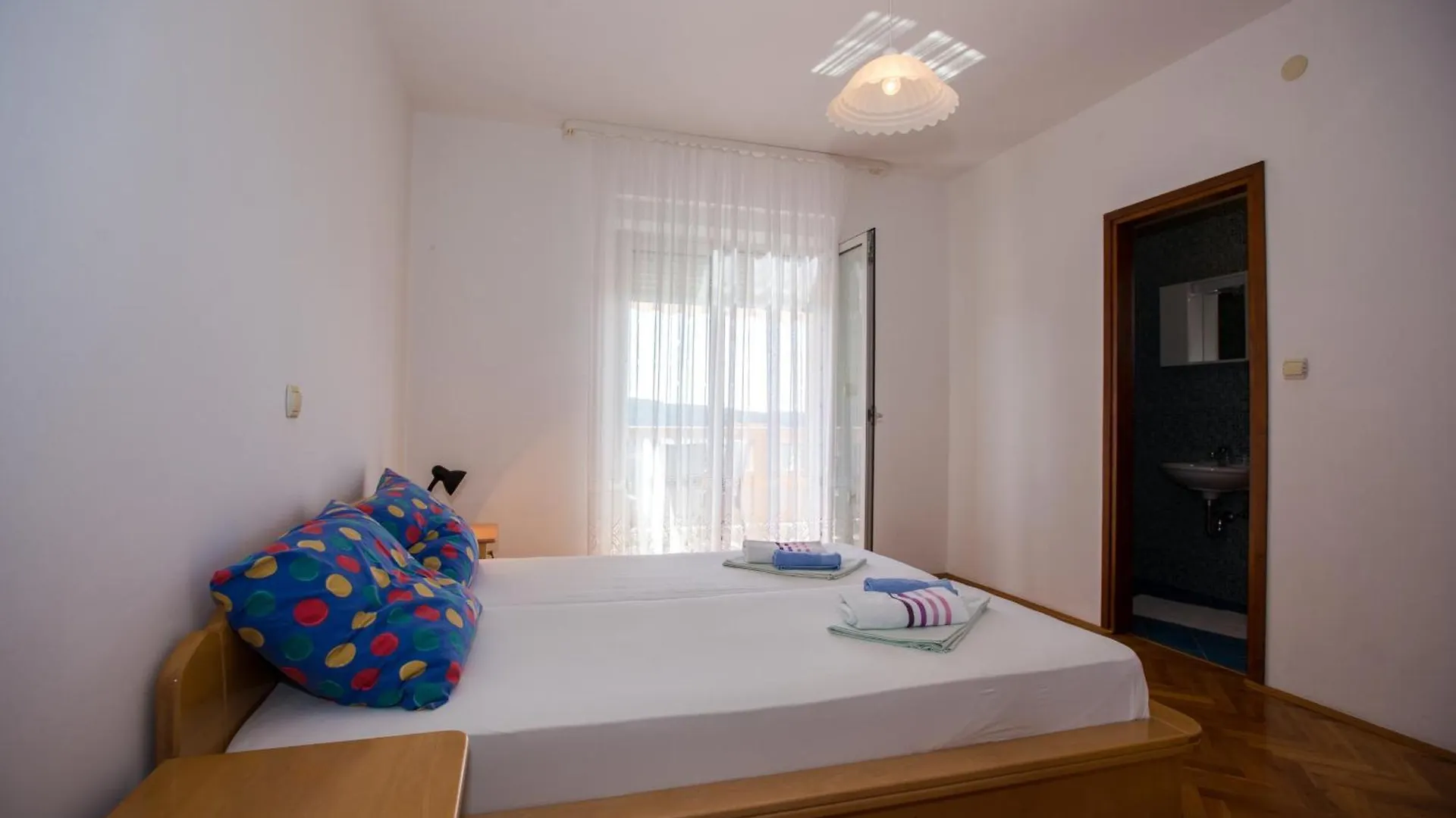 Apartments With A Parking Space Barbat, Rab - 16245  Barbat na Rabu